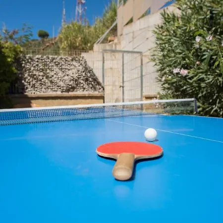 In Mit Grill Und Garten By Interhome דירה שאקה